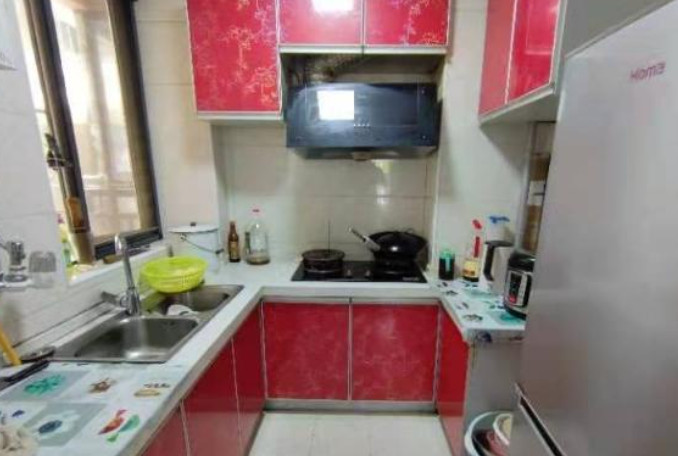 友谊路地铁附近，明德中学，双语学校